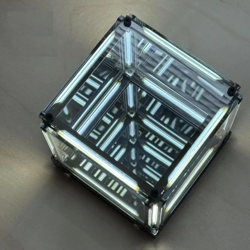 Four-Dimensional Space Hypercu - огляд і ціна Tech Lighting Accessories
